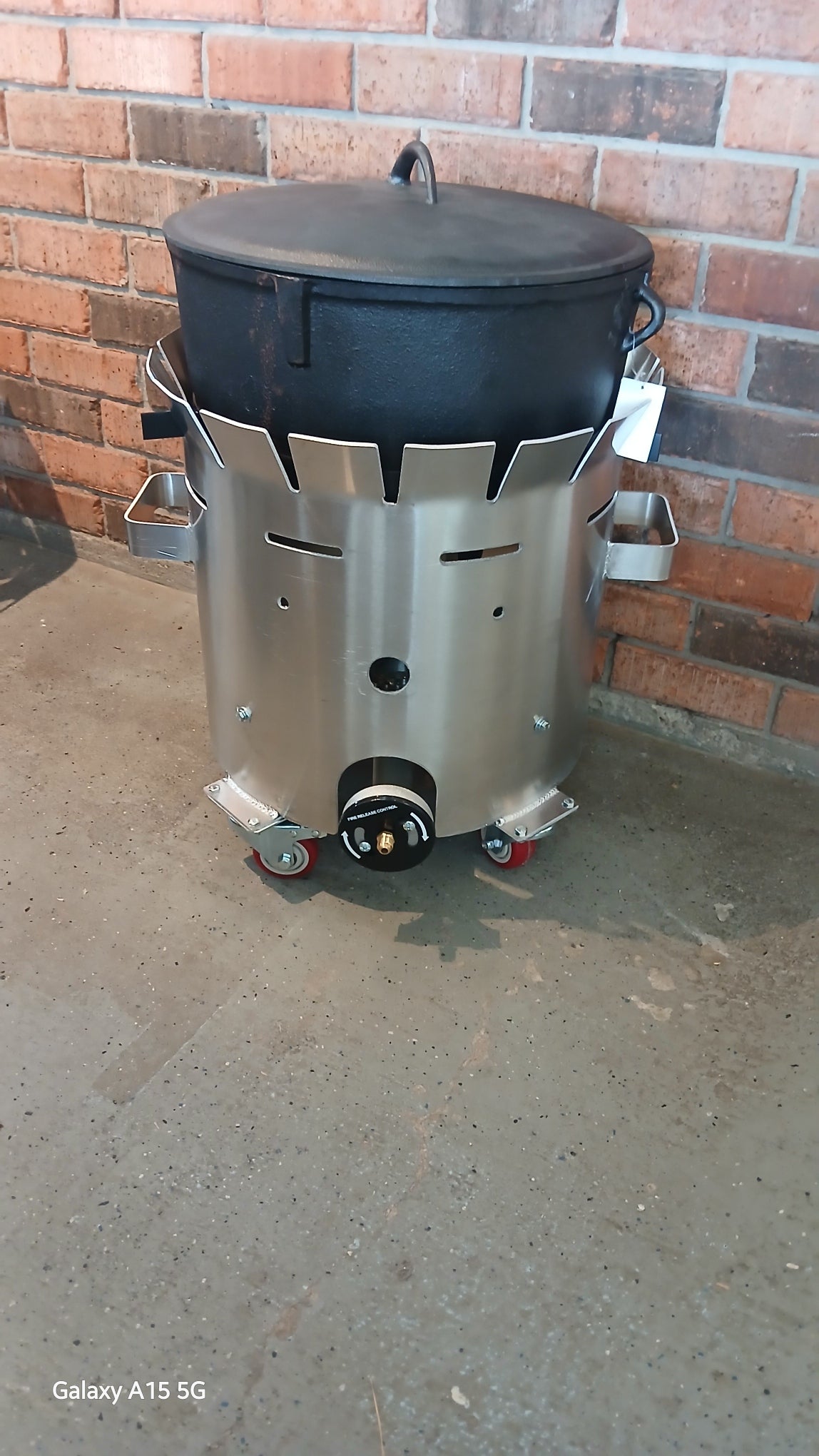 6.5 Gallon Jambalaya Pot & Roll Around Pot Combo